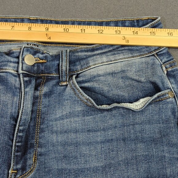 Judy Blue Jeans Women's 14W Blue Skinny Fit Capri Distressed Denim - Picture 4 of 11